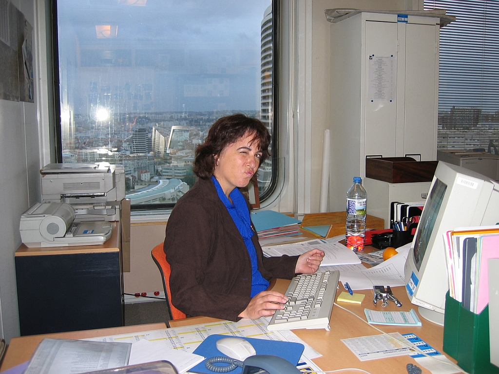 Marie-Christine grimace 01.jpg